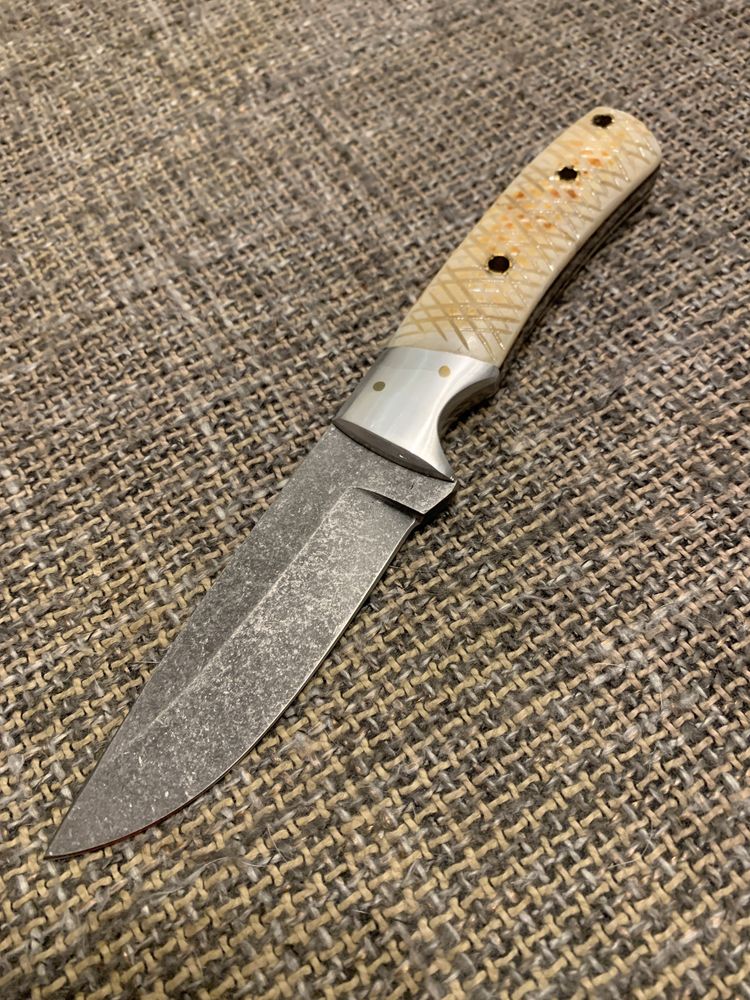 Ловен нож , ръчно кован
