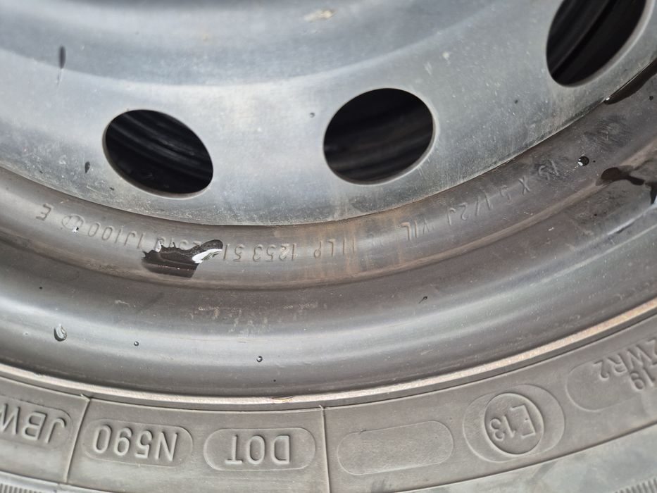 Jante cu cauciucuri 185 60 R15 4x100 Hyundai Opel Dacia