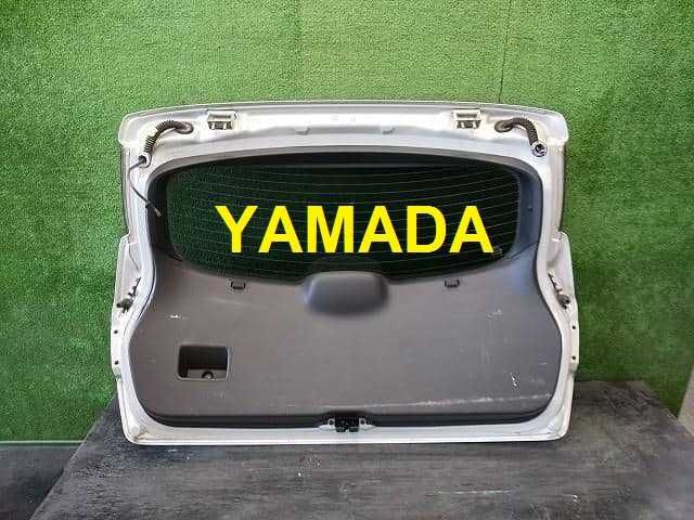 Nissan Qashqai J10 крышка багажника белая из Японии