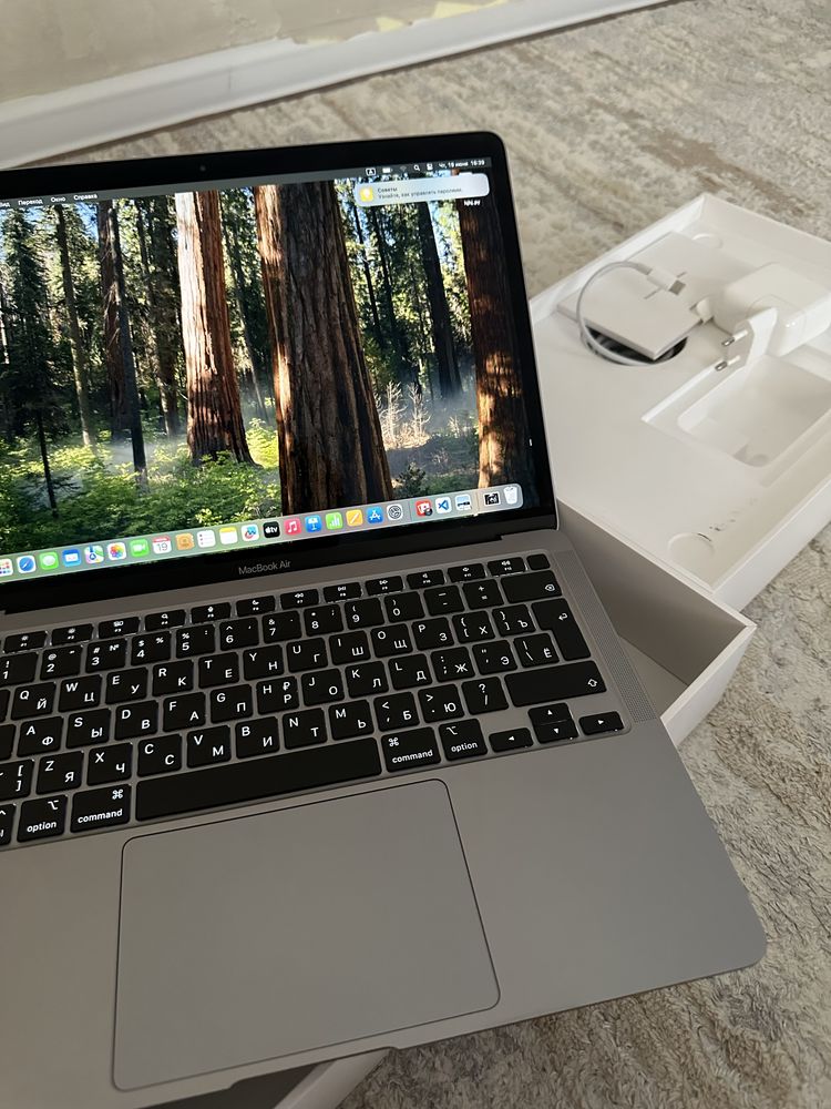 MacBook air 13 продается