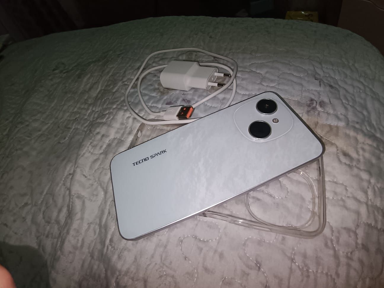 Tecno spark go1 (новый)