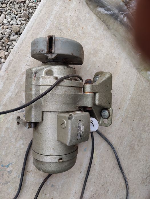 Motor trifazic mașina de cusut