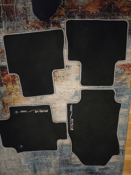 Covorașe pres auto Toyota Rav 4 Hybrid