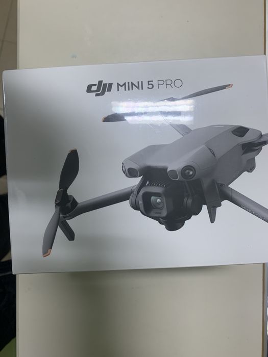 DJI Mini 5 Pro дрон