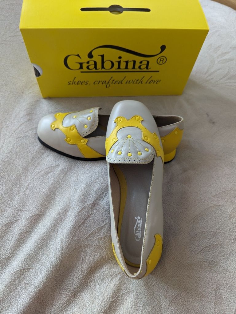 Нови Дамски обувки,номер 40,27 см - стелка,естествена кожа,Gabina