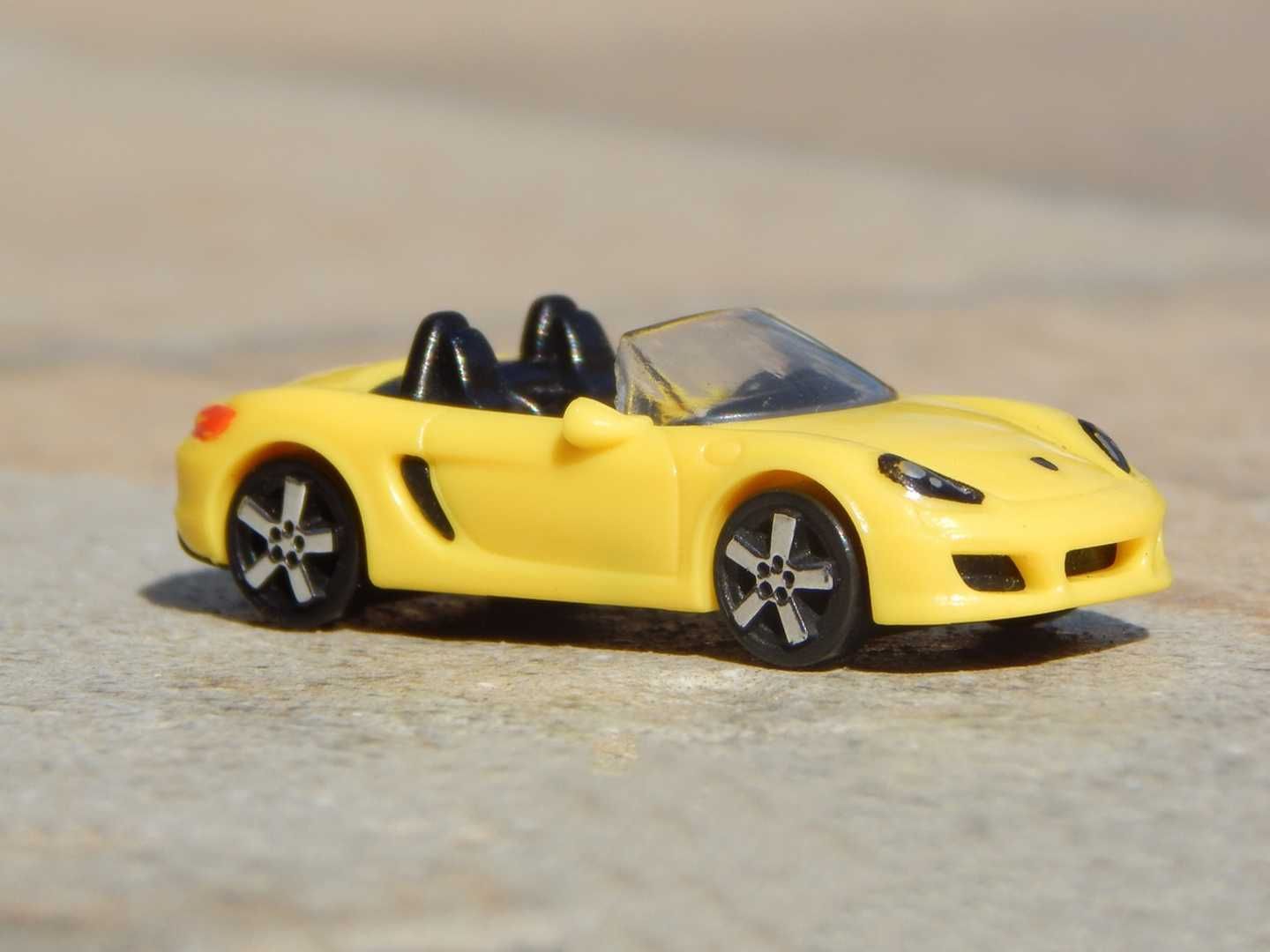 Macheta Porsche Boxster III sc 1:87 HO Kinder dezasamblabil plastic