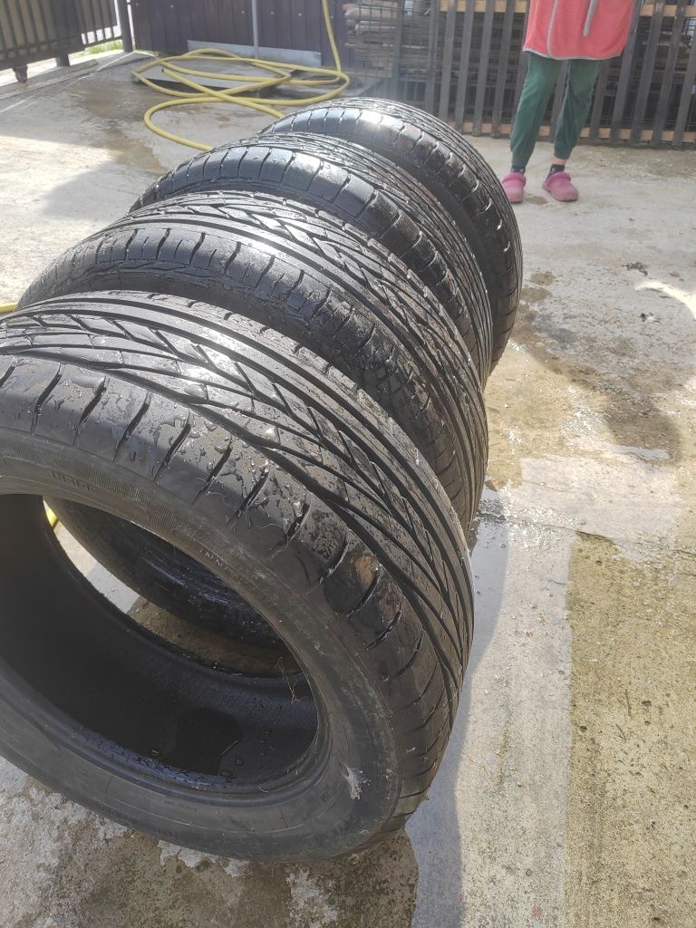 Anvelope Vara 235/55R17