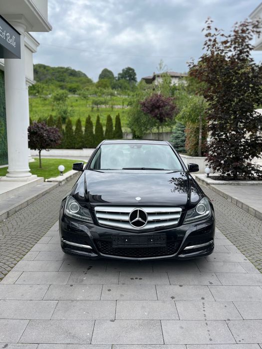 Mercedes C 200 Berlina Automata