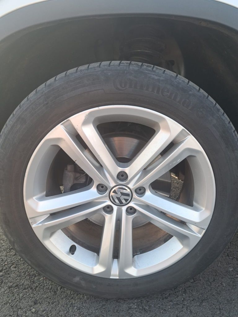 Se vinde wolkswagen tiguan  2009