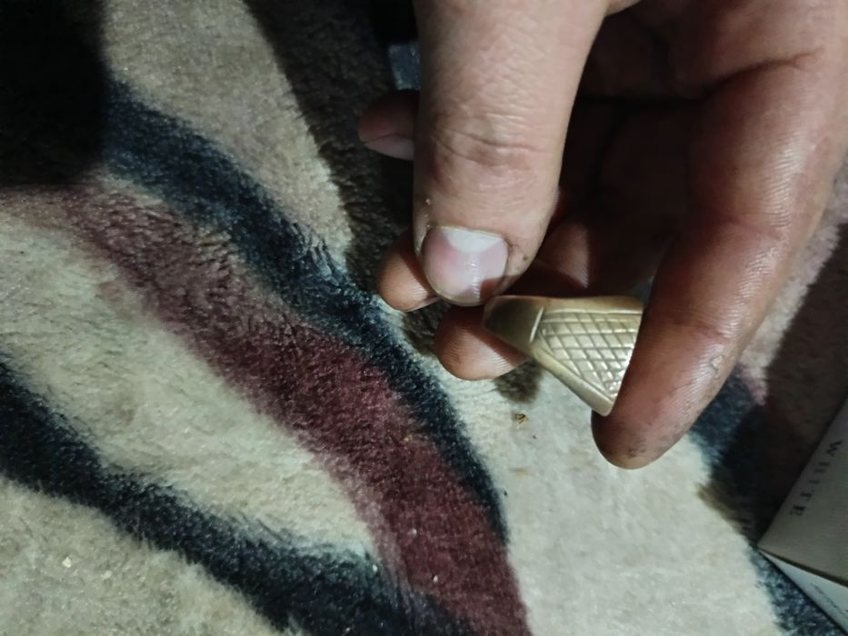 Vând ghiul bărbătesc