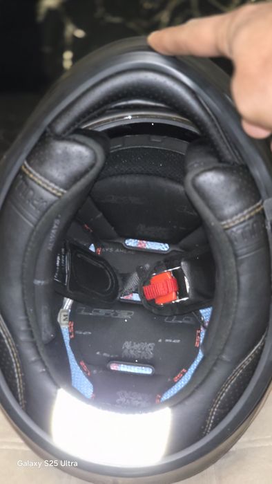 Каска LS2 Vector Evo
Конструкция на външната обвивка от