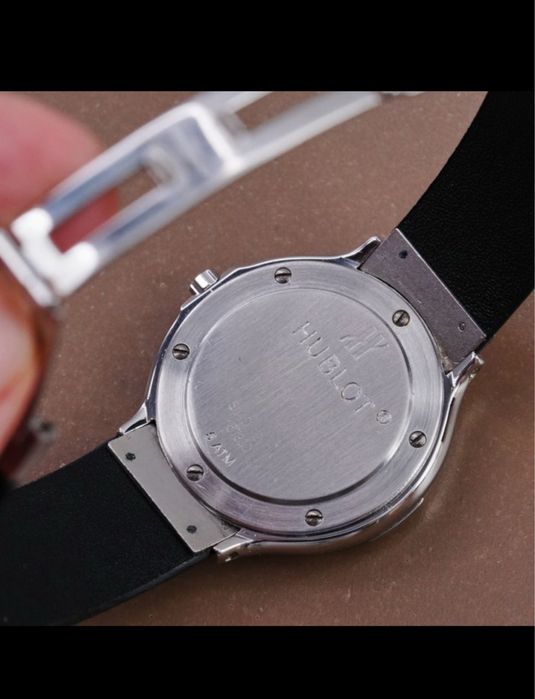 Hublot classic fusion S140.10.1 32mm