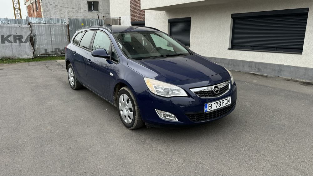 Vand opel astra j 1.7 110 cp an 2011