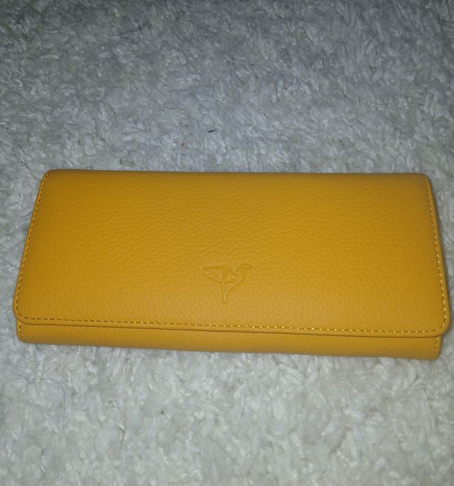 НОВО! Портмоне Garbalia естествена кожа горчица