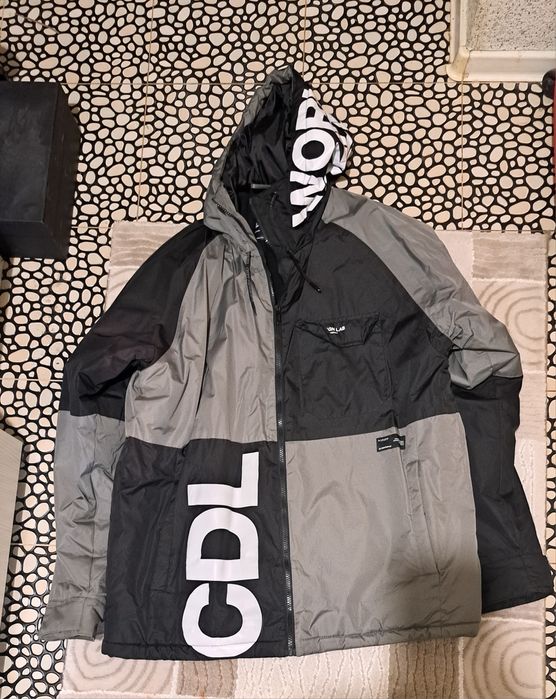 Продавам Зимно Мъжки Якета