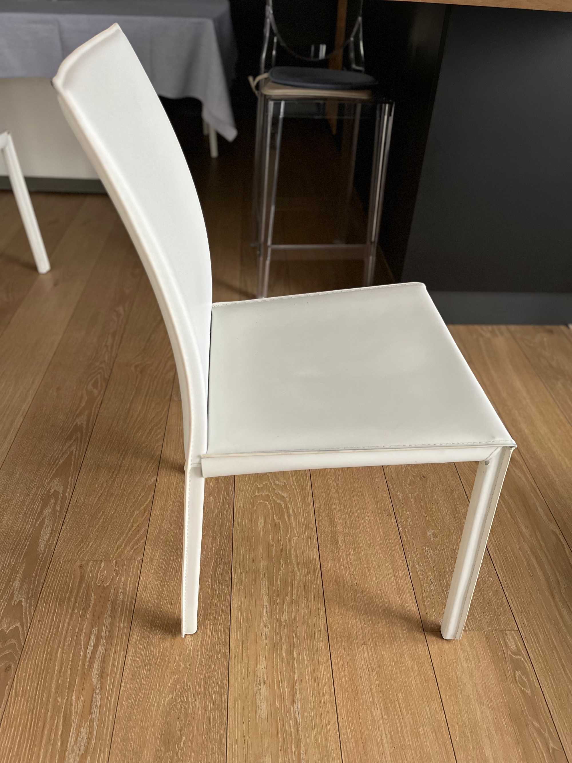 Дизайнерски столове за маса BoConcept - бял, кожен (6 бр.)