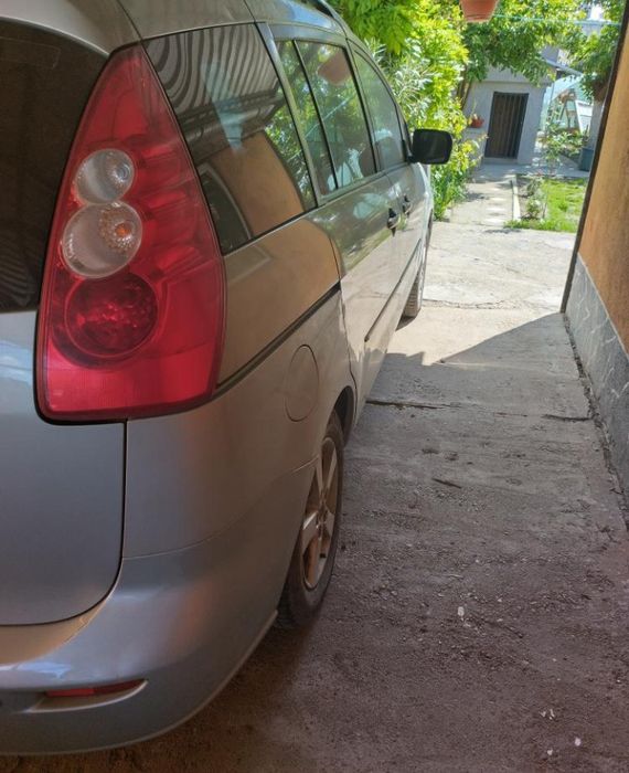 Autoturism Mazda 5 combi