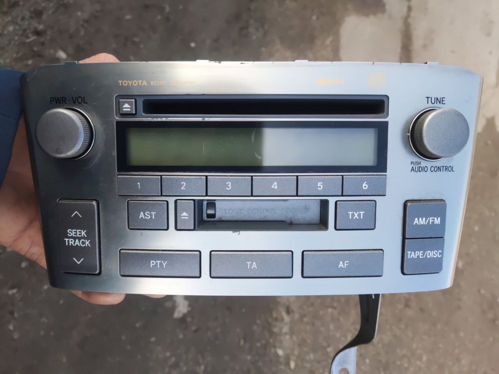 CD player TOYOTA W53901