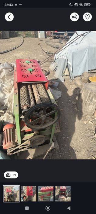 Mașină bătut porumbul