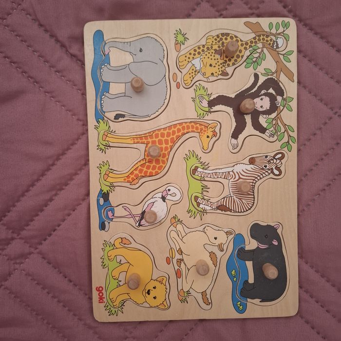 Дървени образователни игри Goki и Playtive