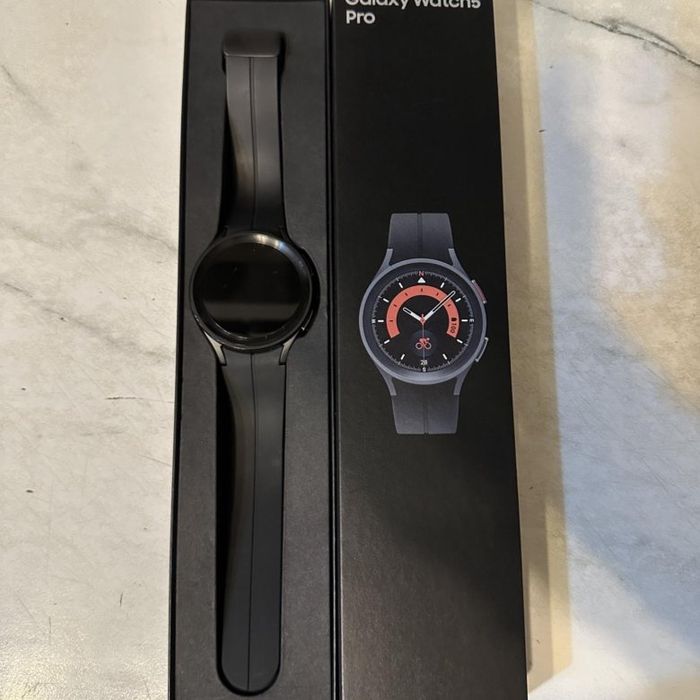 Samsung watch 5 Pro 45mm Black Titanium