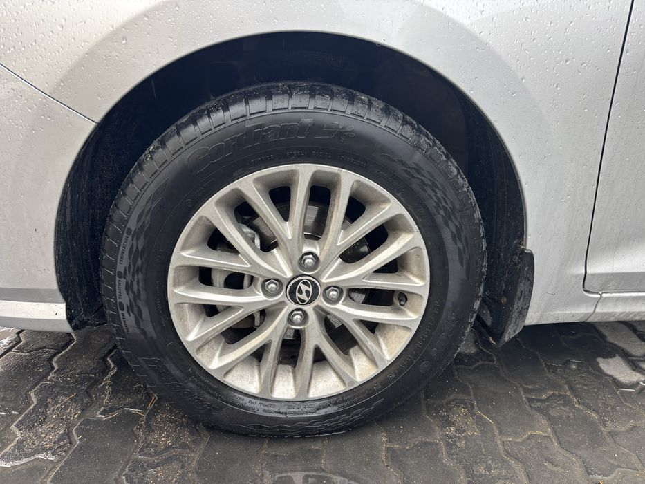 Шины 4шт в отличном состоянии