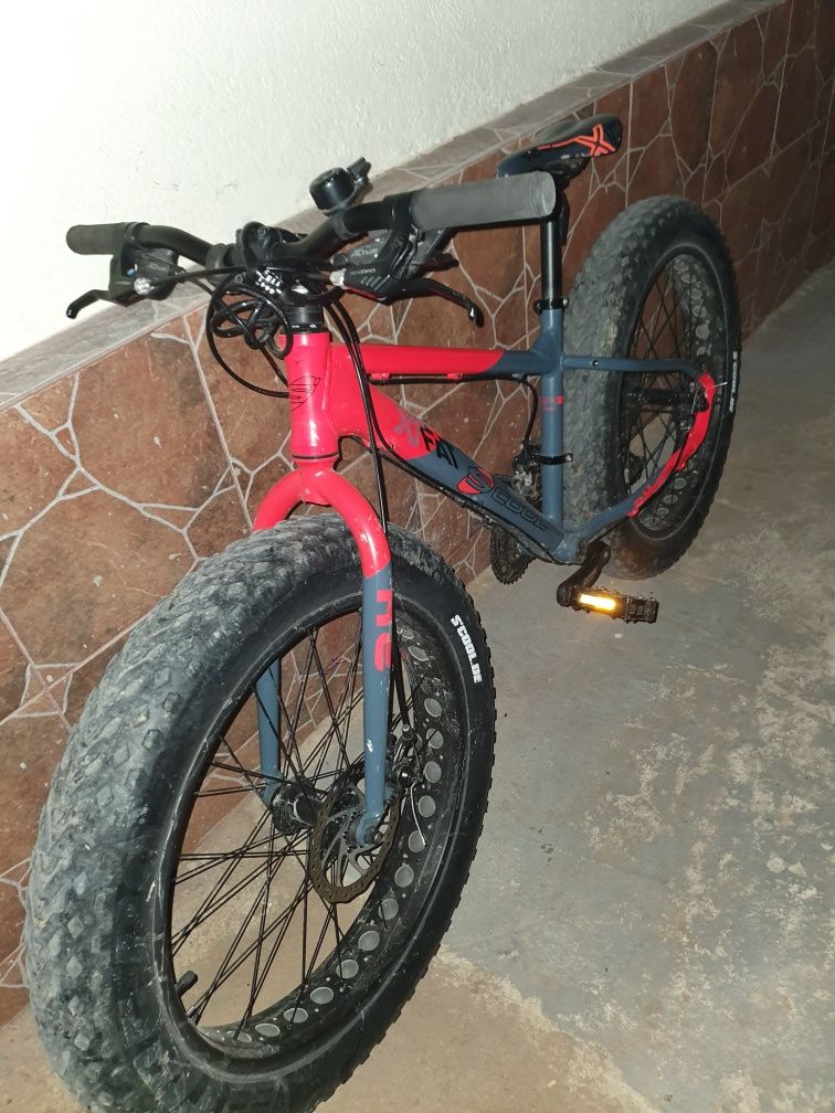 Bicicletă Fat bike