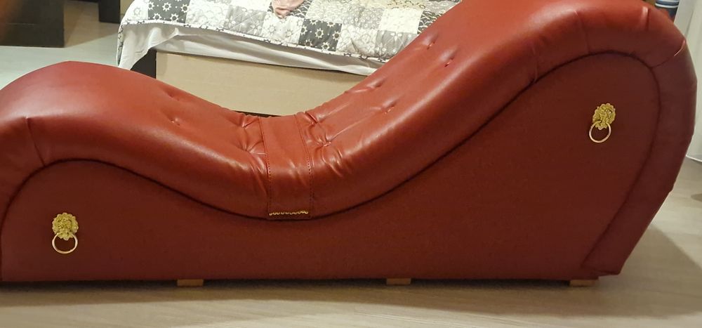 Тантра-диван. Удобный.