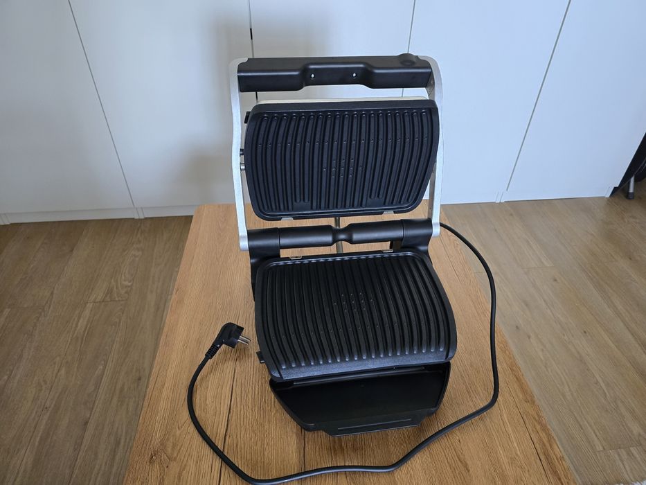 Gratar electri OptiGrill+, 2000W, 6 programe automate