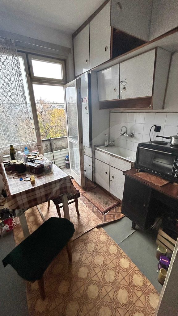 Продава се Двустаен апартамент в Пловдив, Христо Смирненски - 64 кв.м за 1094 €/кв.м - Снимка #6