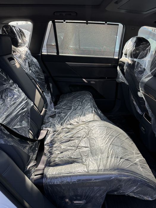 Dongfeng 008 Ultra 5 ўриндиқ