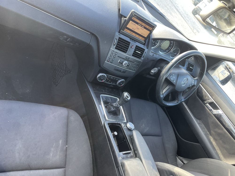 На части Мерцедес C220 Cdi w204