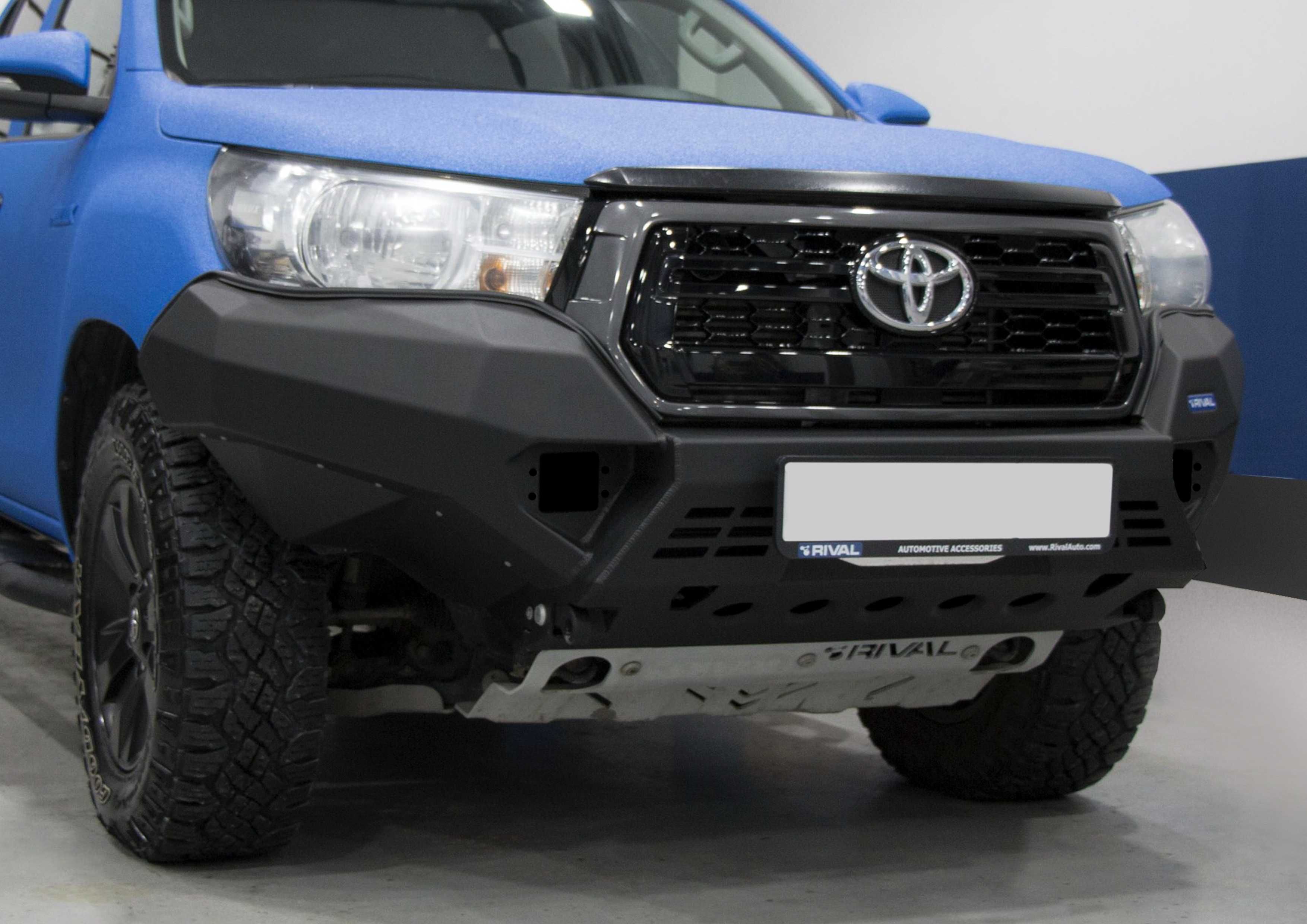 Силовой передний бампер RIVAL для TOYOTA HILUX 2018-