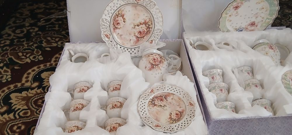 Сервиз наборла сотилади 2 та камплекит бор