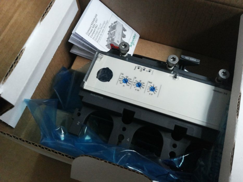 Автоматичен прекъсвач Schneider Compact 3P NSX400H с защита