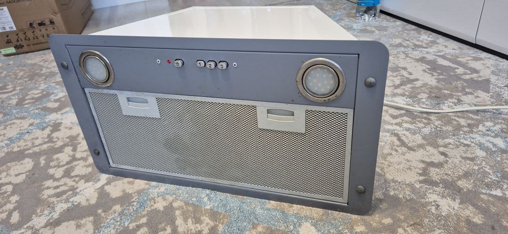 Кухонная вытяжка