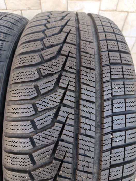 Зимни гуми Hankook 225/55/17