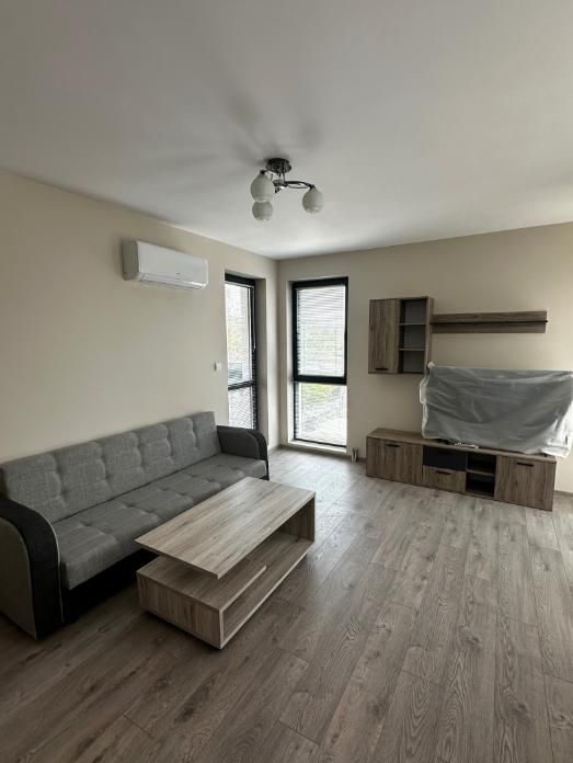 Дава се под наем Тристаен апартамент в Пловдив, Тракия - 90 кв.м за 600 € - Снимка #2