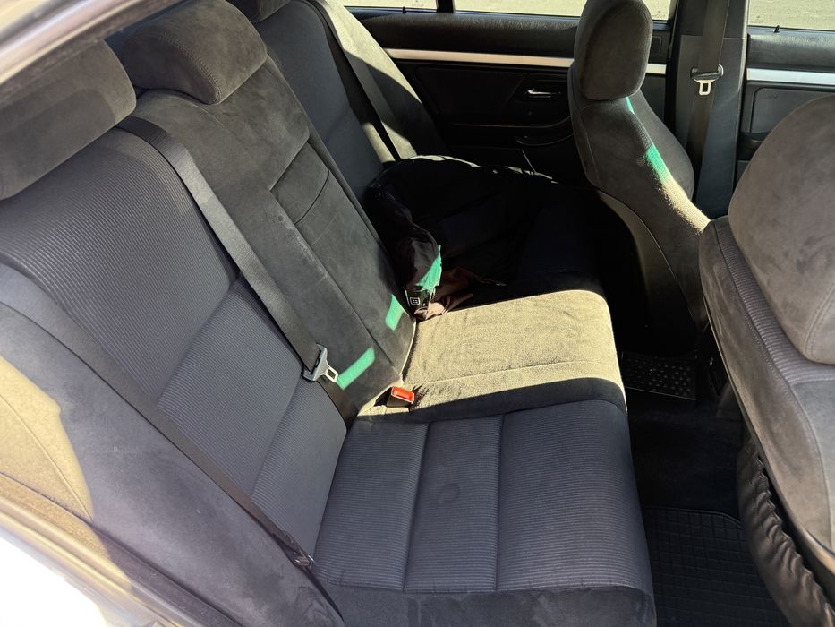 BMW e39 528i металлик