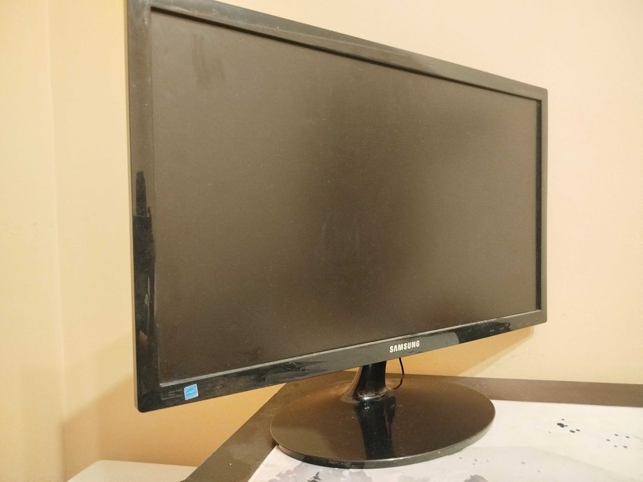 Монитор самсунг 22 диагональ vga cable