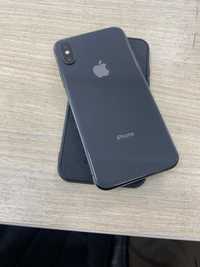 iPhone Xs. 64gb. Space gray
