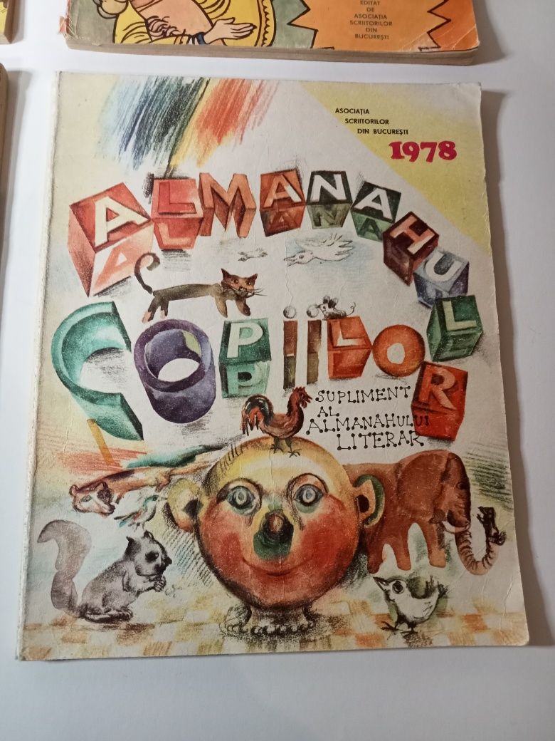 Carti copii ,vechi ,Almanahul Copiilor,per comunista,de colecție