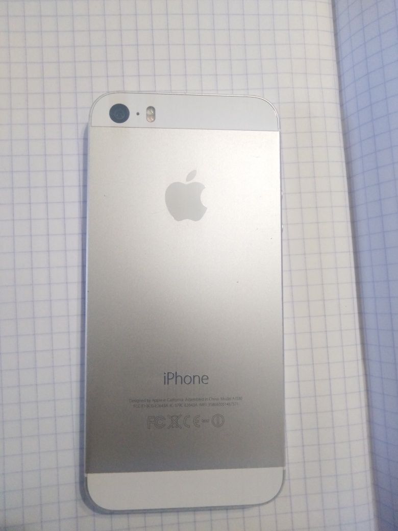 Iphone 5s в хорошем состоянии