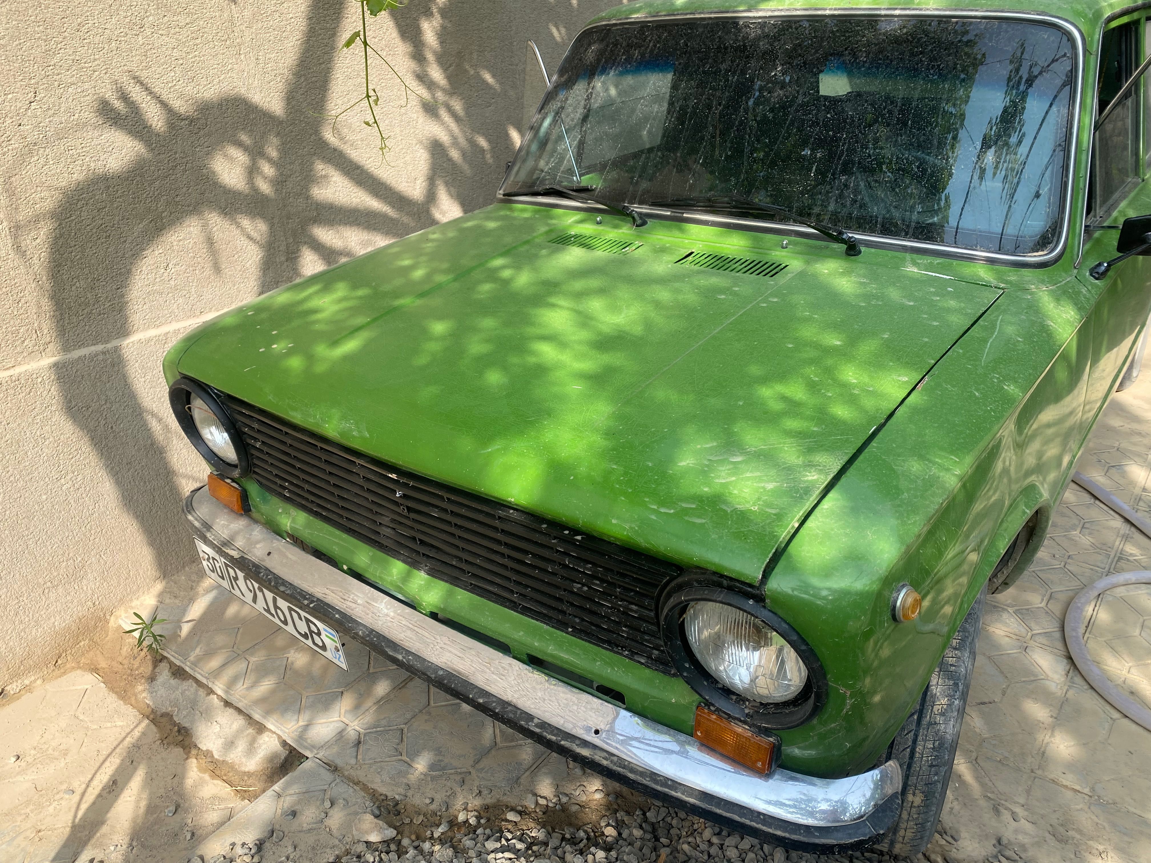 Vaz 21011 metan+ benzin