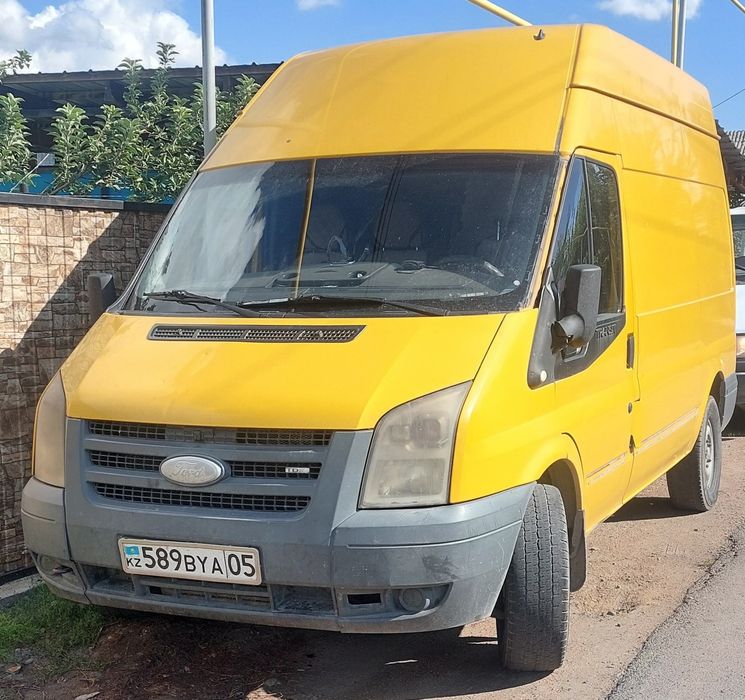 Ford Transit  2007год.   Объем 2.4    Грузовой /  Фургон  Дизель