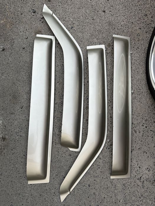 Ветровики митсубиси паджеро 3