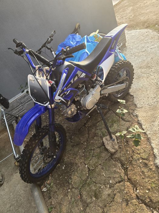 Motocross 125 merge foarte bn