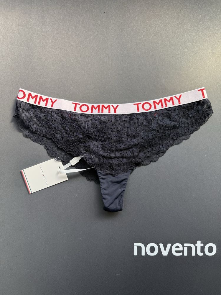 Комплект бикини /S/ и сутиен /75B/ Tommy Hilfiger