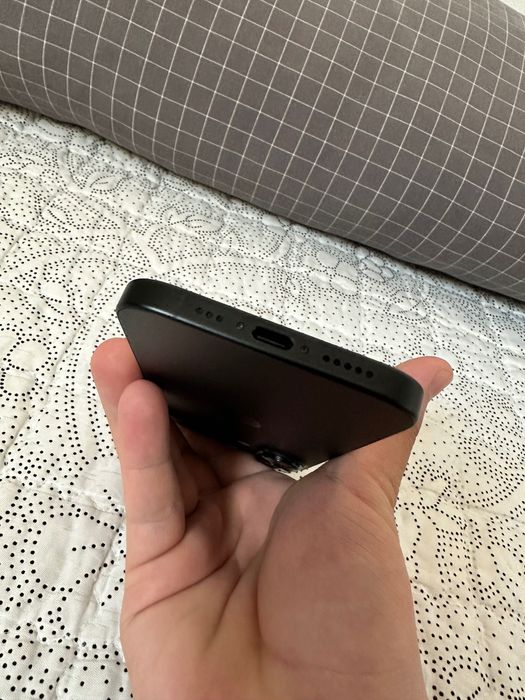 Iphone 16 в хорошем состоянии