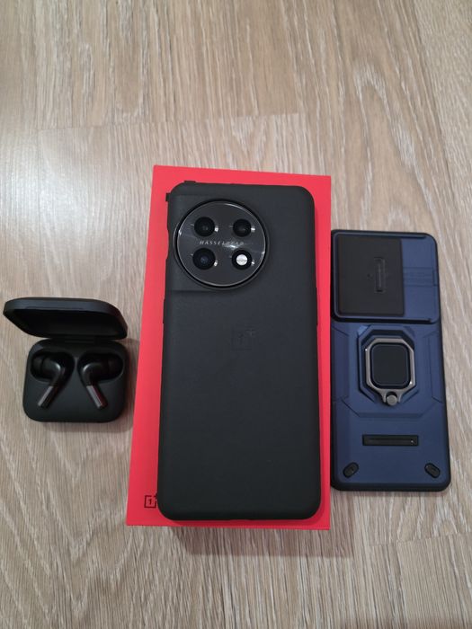 OnePlus 11 16/256 + Buds Pro 2